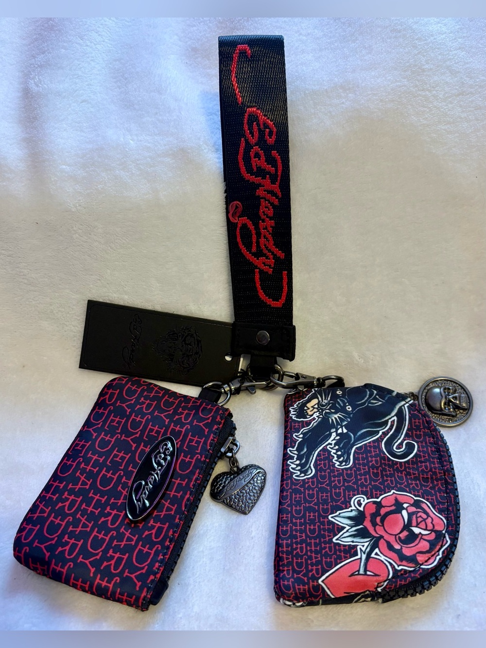 Ed Hardy Wristlet Key Chain Double Pouch Set